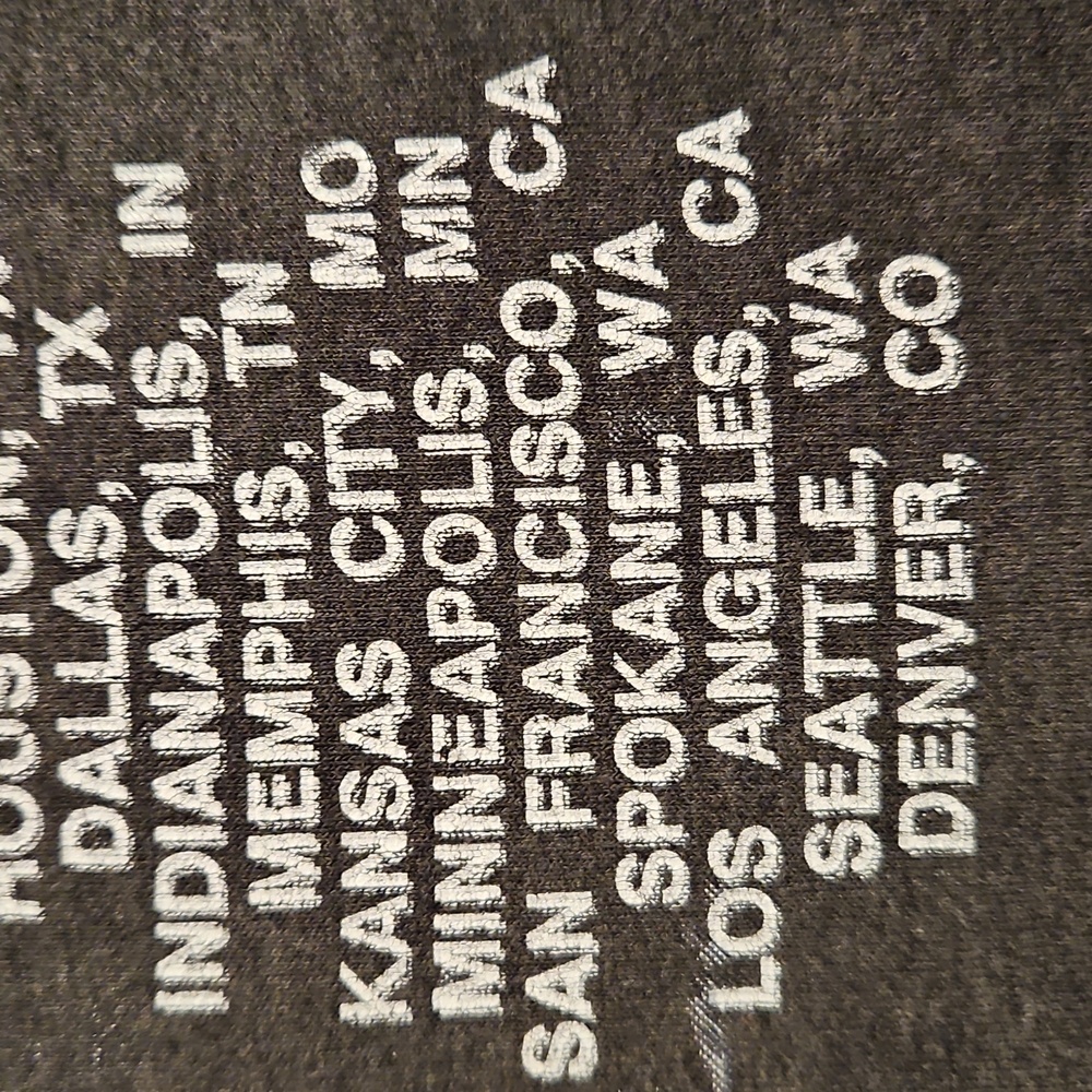 Van Halen OU812 concert tee shirt XL Short Sleeve Van Hagar EDDIE!🤘 - Picture 5 of 10